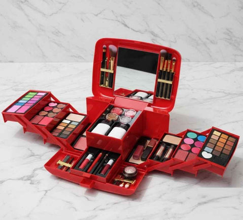 Image of Deluxe Make-Up Kit by Classic Case