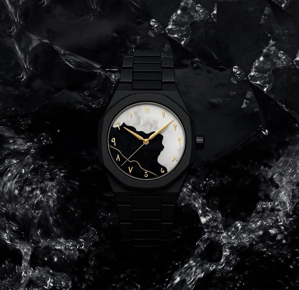 Black Aura Watch Elegant Design.